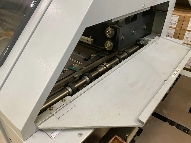 Horizon perfect binder bq-270c lijmbind machine - afbeelding 15 van  15
