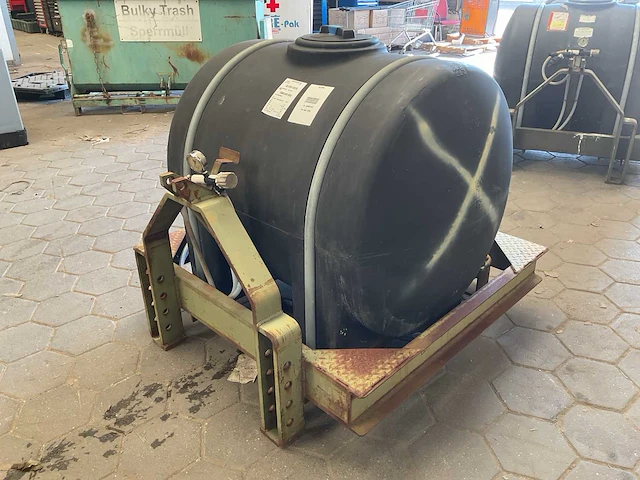 Horizontale water opslagtank - afbeelding 1 van  7