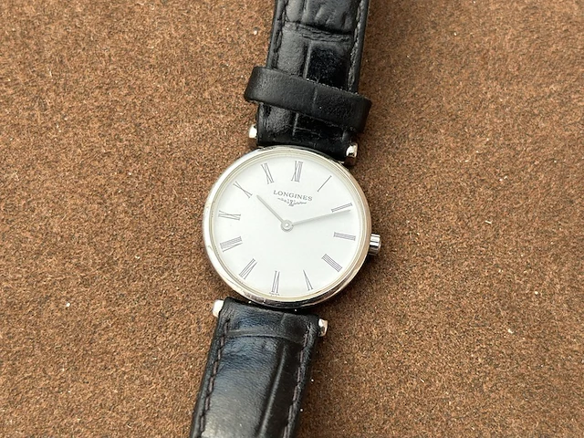 Horloge, longines, le grande clasique, staal, 2022 - 2025 - afbeelding 1 van  7