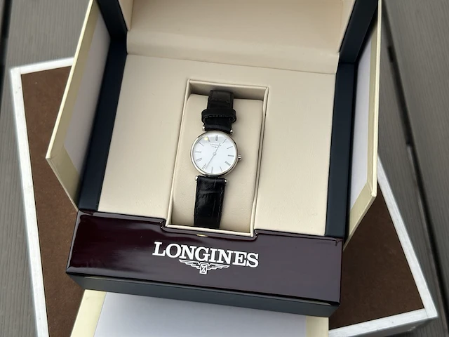Horloge, longines, le grande clasique, staal, 2022 - 2025 - afbeelding 6 van  7