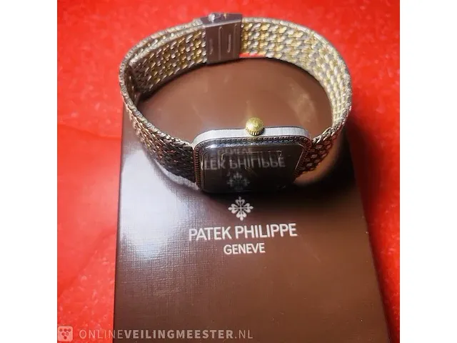 Horloge universal geneve met patek philippe doos van €1000,00 - afbeelding 7 van  8