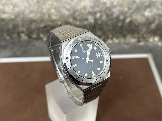 Horloge, zenith, sub sea, staal - afbeelding 3 van  9