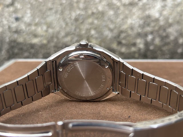 Horloge, zenith, sub sea, staal - afbeelding 7 van  9