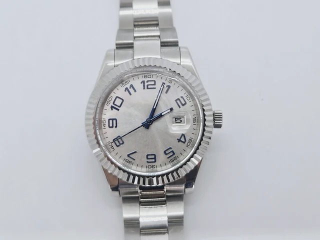 Horloge zonder merk in rolex datejust oyster model - afbeelding 2 van  7