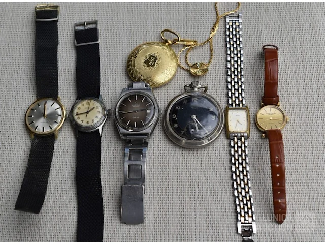 Horloges en zakhorloges - afbeelding 1 van  7