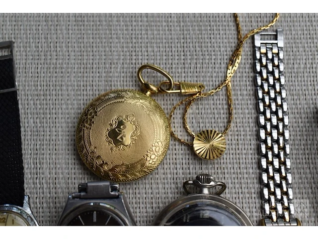 Horloges en zakhorloges - afbeelding 6 van  7