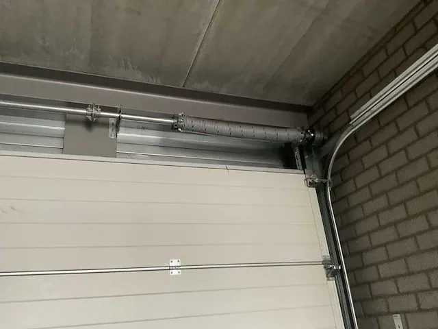 Hörmann kg overheaddeur - afbeelding 5 van  8