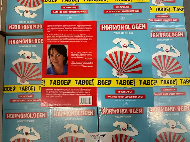 Hormonologen taboe boeken (272x) - afbeelding 2 van  2