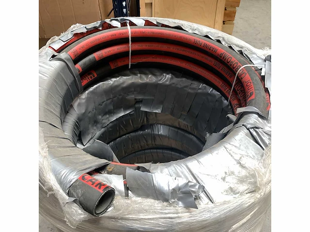 Hoses technology carbopomp/m/i5t 38 x 52 mm fuel hose 20 m - tgmcl0070380520 - afbeelding 1 van  2