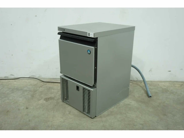 Hoshizaki - am-20cae - ijsblokjesmachine - afbeelding 1 van  6
