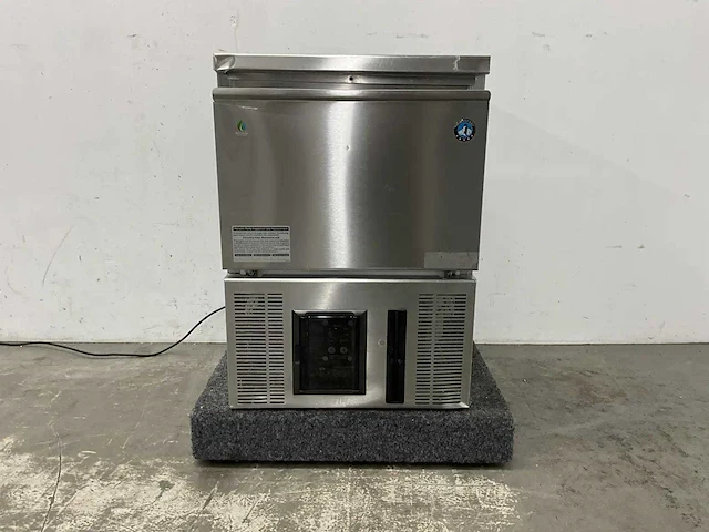 Hoshizaki - cm-50ke-hc - cubelet ijsmachine - afbeelding 3 van  9