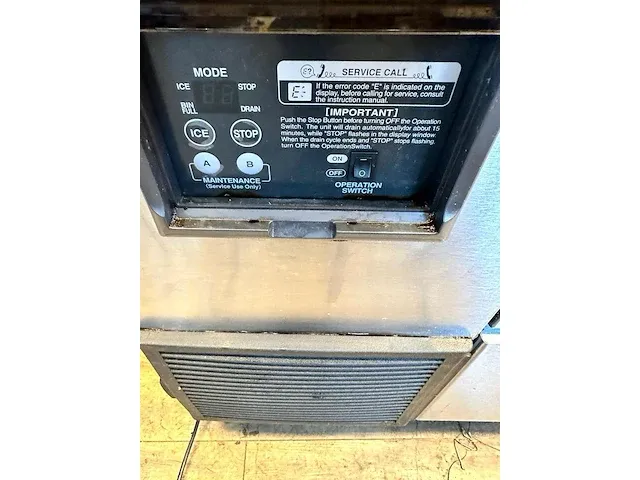 Hoshizaki - crushed ijsmachine - afbeelding 4 van  5
