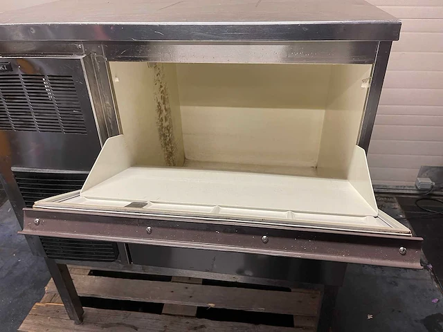 Hoshizaki - fm-120-ee-50 - ijsblokjesmachine - afbeelding 2 van  3