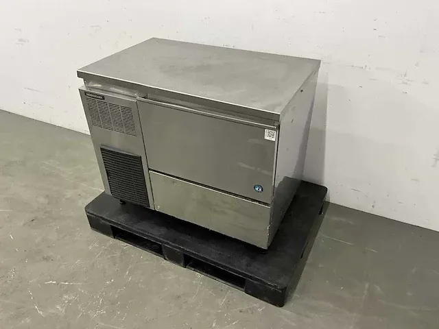 Hoshizaki - fm-120ee-50 - schilferijsmachine - afbeelding 1 van  6