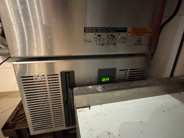 Hoshizaki - ijsblokjesmachine - afbeelding 4 van  5