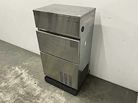 Hoshizaki - im-100le - ijsblokjesmachine - afbeelding 1 van  9