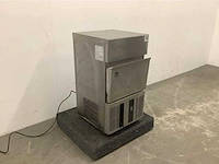 Hoshizaki - im-21 cne - ijsblokjesmachine - afbeelding 2 van  5