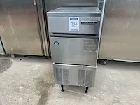 Hoshizaki - im-25cle - ijsblokjesmachine - afbeelding 1 van  3