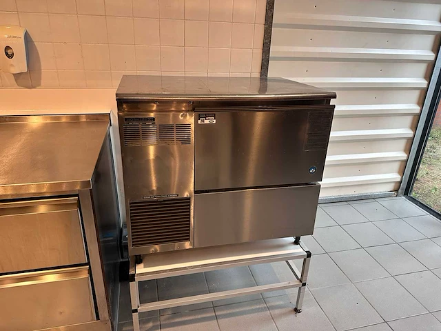 Hoshizaki fm-120de-50 crushed ice ijsmachine - afbeelding 1 van  5