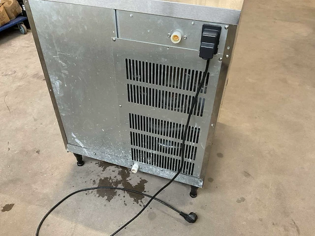 Hoshizaki fm-80ke ijsblokjesmachine - afbeelding 5 van  5