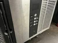 Hoshizaki im-30cne-hc ijsblokjesmachine - afbeelding 6 van  6