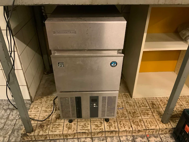 Hoshizaki im-30cne ijsblokjesmachine - afbeelding 1 van  5