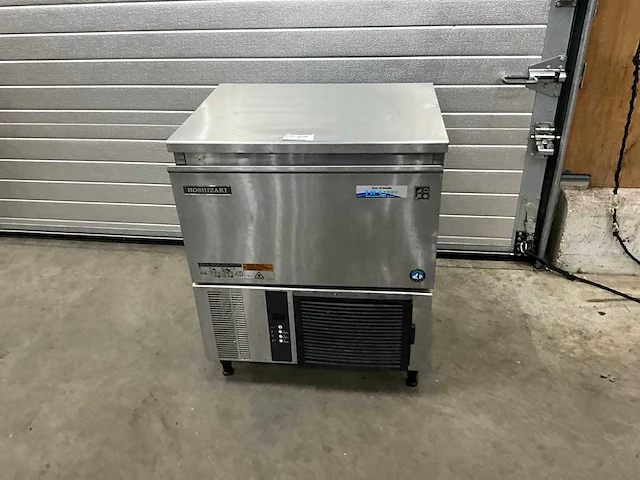 Hoshizaki im-45cne-hc ijsblokjesmachine - afbeelding 2 van  6
