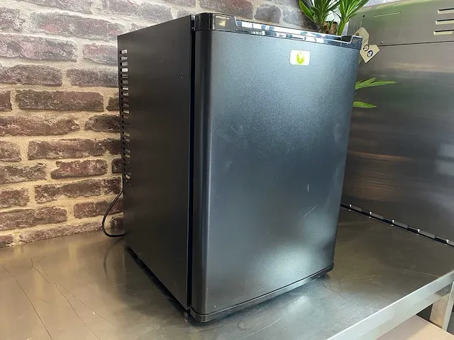 Hotek - hotel minibar ecoline 40 - afbeelding 1 van  8