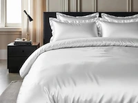 Hotel dekbed overtrek satijn glossy white200 x 220cm - afbeelding 3 van  5