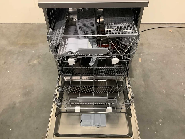 Hotpoint hfc 3c26 cw x vaatwasser - afbeelding 4 van  7