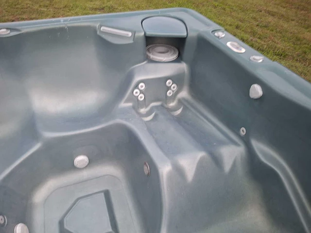 Hotspot 5 persoons jacuzzi en buitenspa - afbeelding 10 van  29