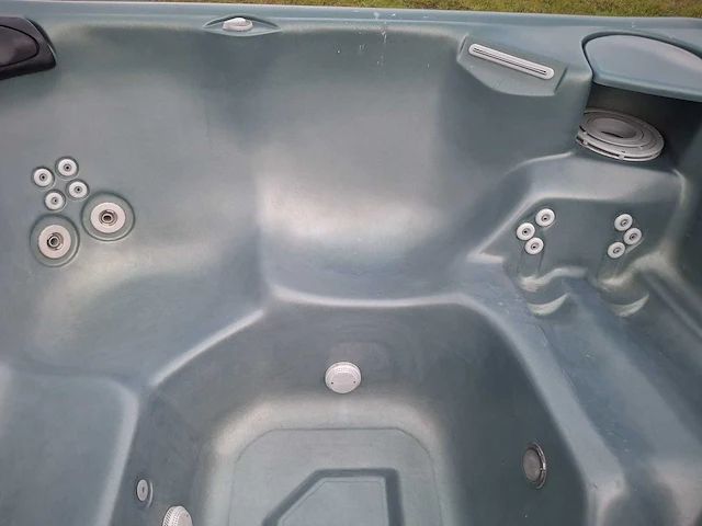 Hotspot 5 persoons jacuzzi en buitenspa - afbeelding 11 van  29