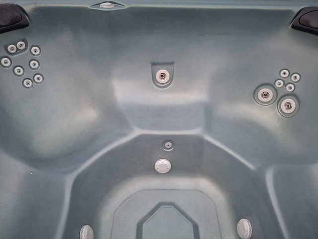 Hotspot 5 persoons jacuzzi en buitenspa - afbeelding 16 van  29
