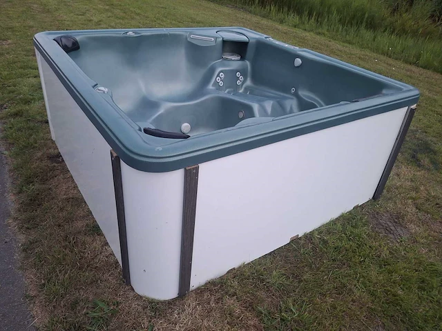 Hotspot 5 persoons jacuzzi en buitenspa - afbeelding 18 van  29