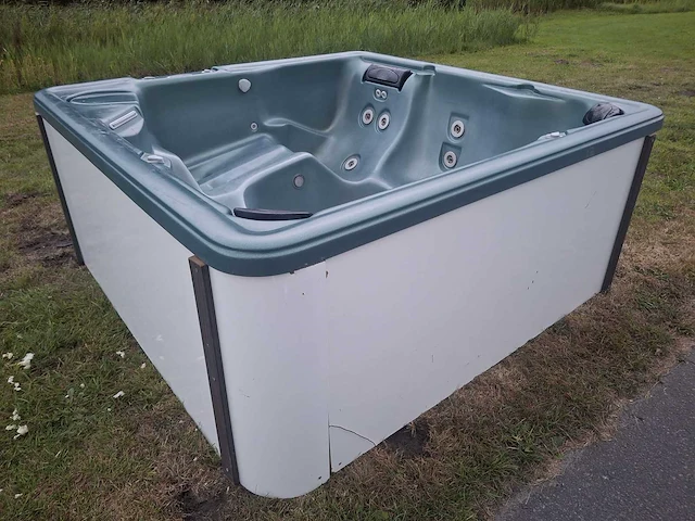Hotspot 5 persoons jacuzzi en buitenspa - afbeelding 21 van  29