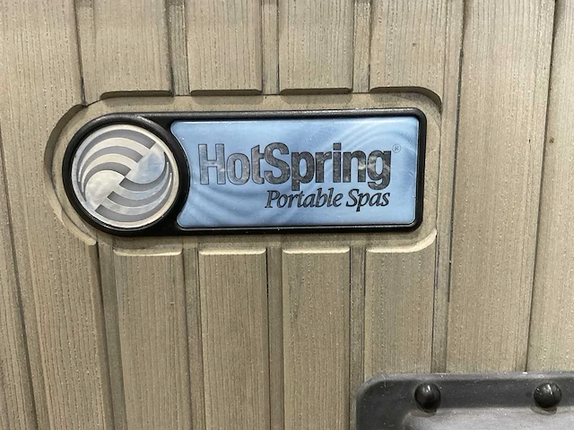 Hotspring jacuzzi buitenspa - afbeelding 13 van  20