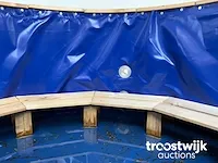 Hottub - afbeelding 4 van  9