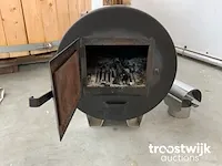Hottub - afbeelding 7 van  9