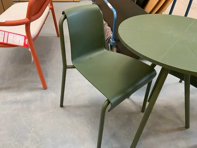 Houe nami tuintafel set - afbeelding 3 van  5