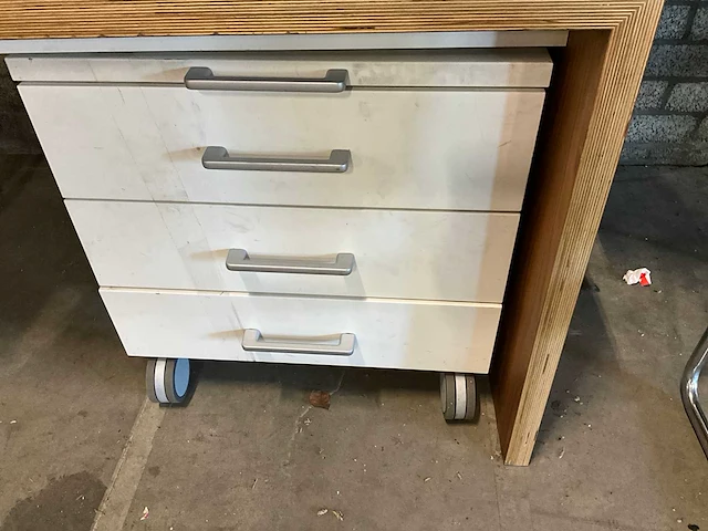 Hout bureau opstelling - afbeelding 5 van  7