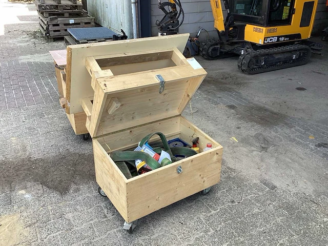 Hout gereedschapswagen - afbeelding 5 van  5