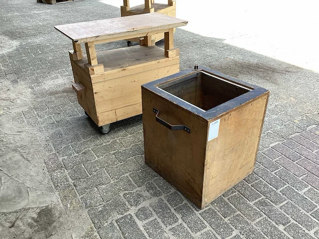 Hout gereedschapswagen - afbeelding 4 van  7