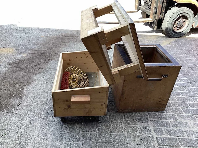 Hout gereedschapswagen - afbeelding 7 van  7