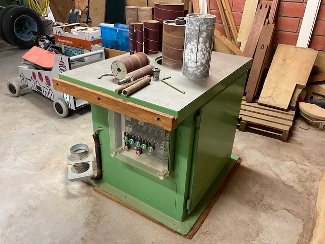Hout schuurrolmachine - afbeelding 1 van  9