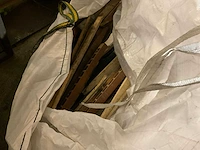 Hout - afbeelding 5 van  8