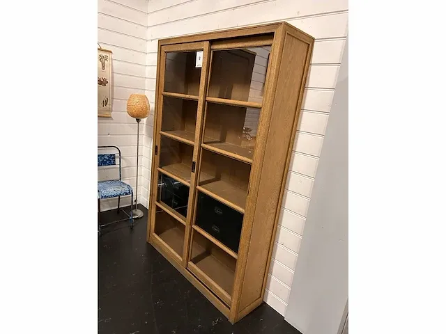 Houten - schuifdeurkast - afbeelding 4 van  4