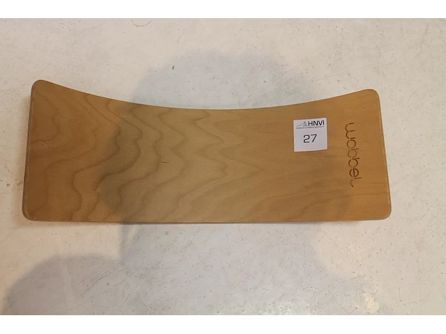 Houten balance board wobble 25 x 75 cm. - afbeelding 1 van  1