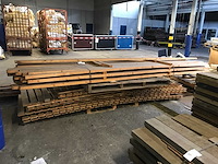 Houten balken en schotten (3x) - afbeelding 3 van  4