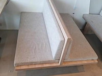 Houten bank incl. kussen - 134x114x90 cm - afbeelding 3 van  4