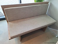 Houten bank incl. kussen - 134x60x90 cm - afbeelding 2 van  4